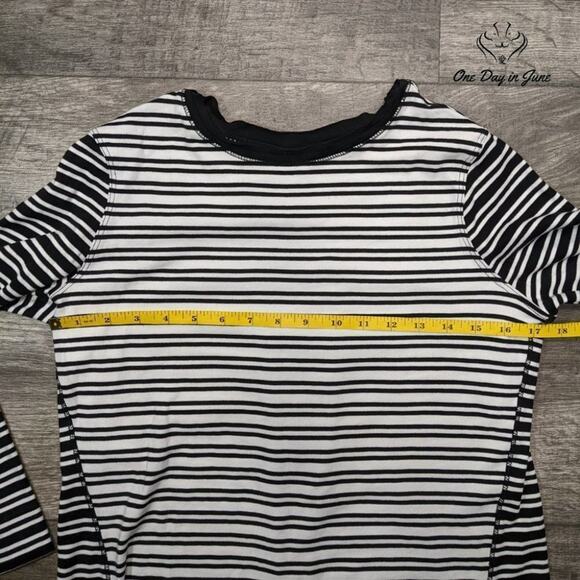 Westbound Striped Long Sleeve Top Size S - Picture 3 of 5